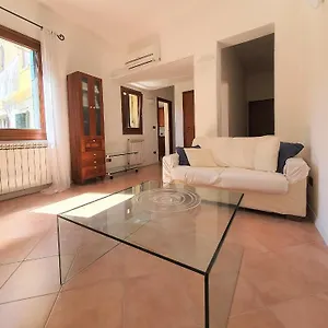 ca-leo.hotelinveneto.com/