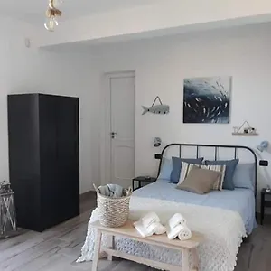 La Casetta Di Laura , Cefalù Italia
