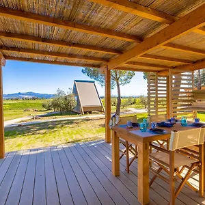 Glamping Gli Etruschi , Piombino Italia